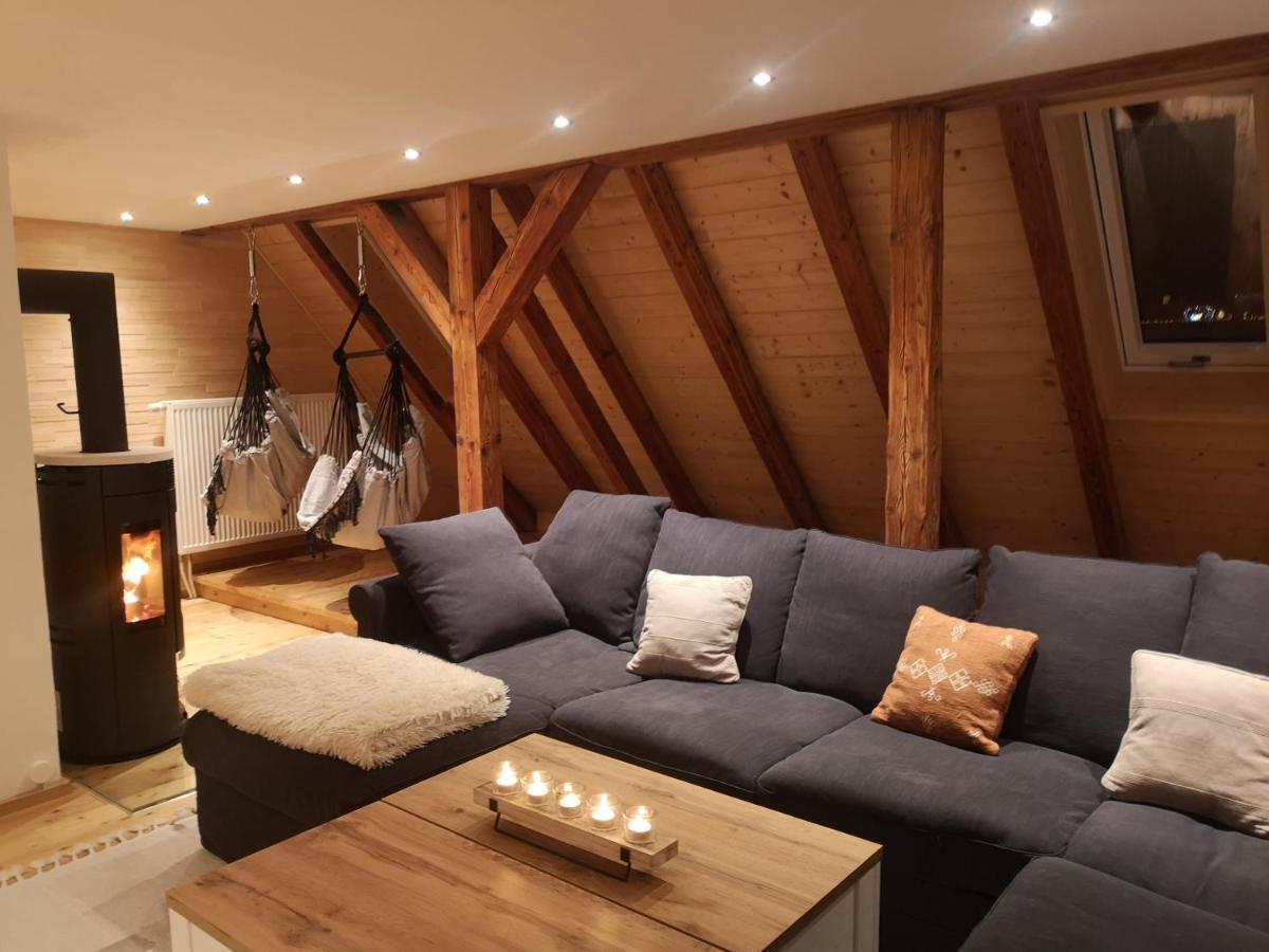 Ruhig Gelegene, Top Moderne Ferienwohnung - Hot Tub Und Sauna Gegen Aufpreis Neuhaus an Der Eger Kültér fotó