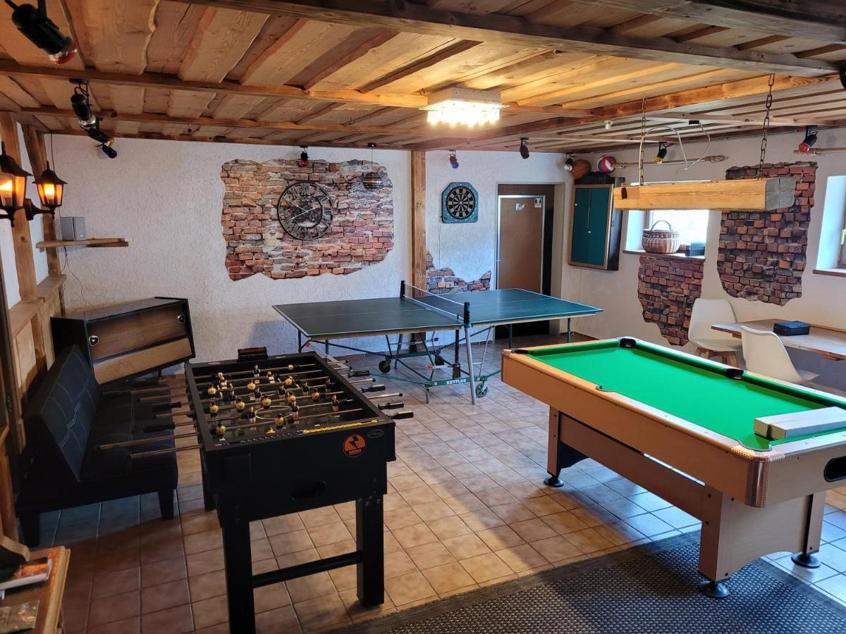 Ruhig Gelegene, Top Moderne Ferienwohnung - Hot Tub Und Sauna Gegen Aufpreis Neuhaus an Der Eger Kültér fotó