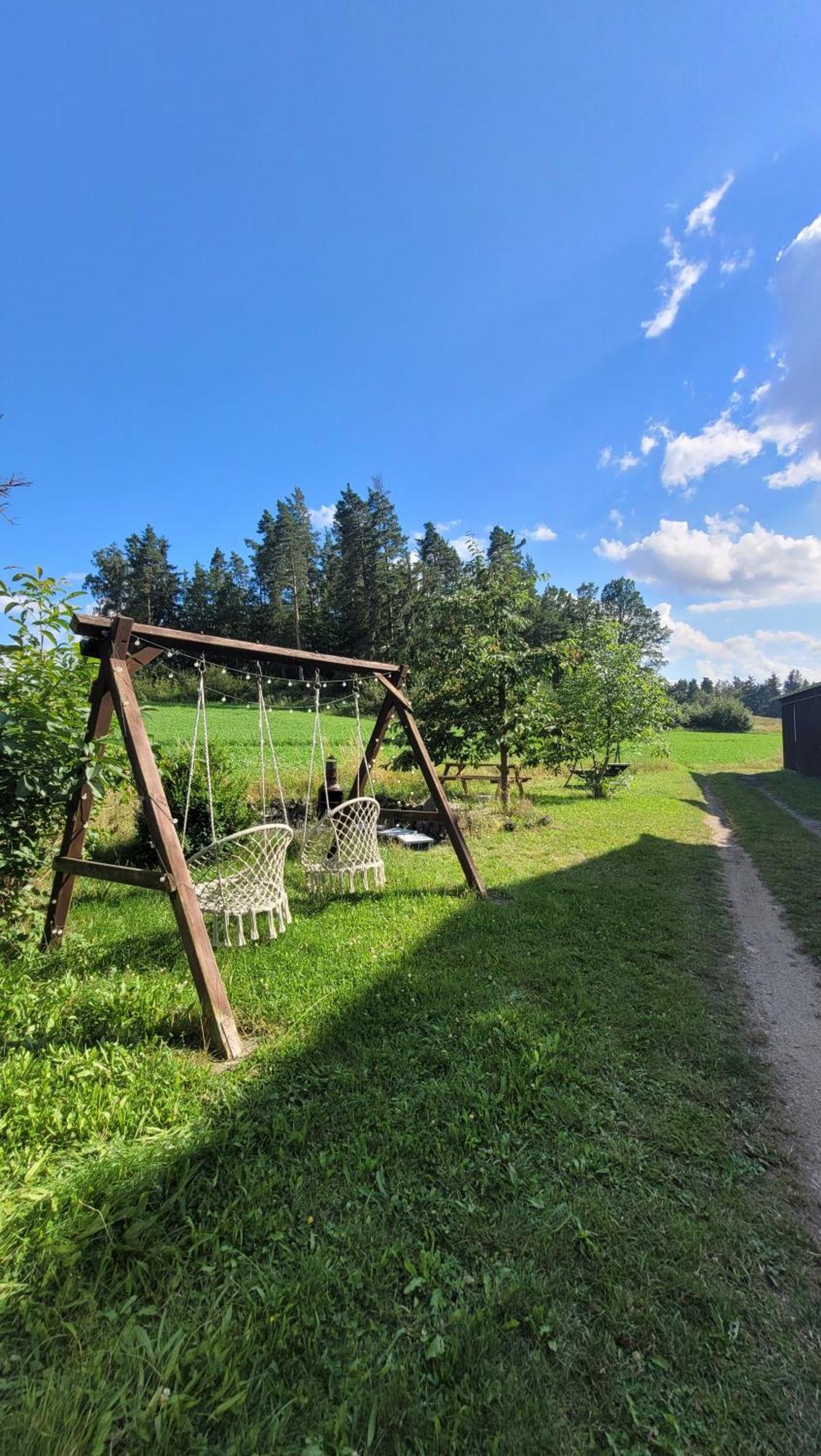 Ruhig Gelegene, Top Moderne Ferienwohnung - Hot Tub Und Sauna Gegen Aufpreis Neuhaus an Der Eger Kültér fotó